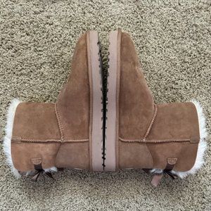 Tan Ugg Mini Bailey Bow Boots